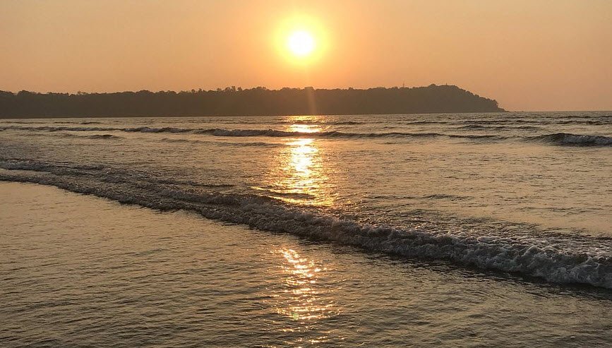 Caranzalem Beach, Panaji, Goa, India